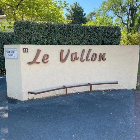 T2 Renove Pour 4 Pers, Au Pied De La Avec 2 Balcons Et Parking Prive, St Georges - Fr-1-494-135 Apartmán